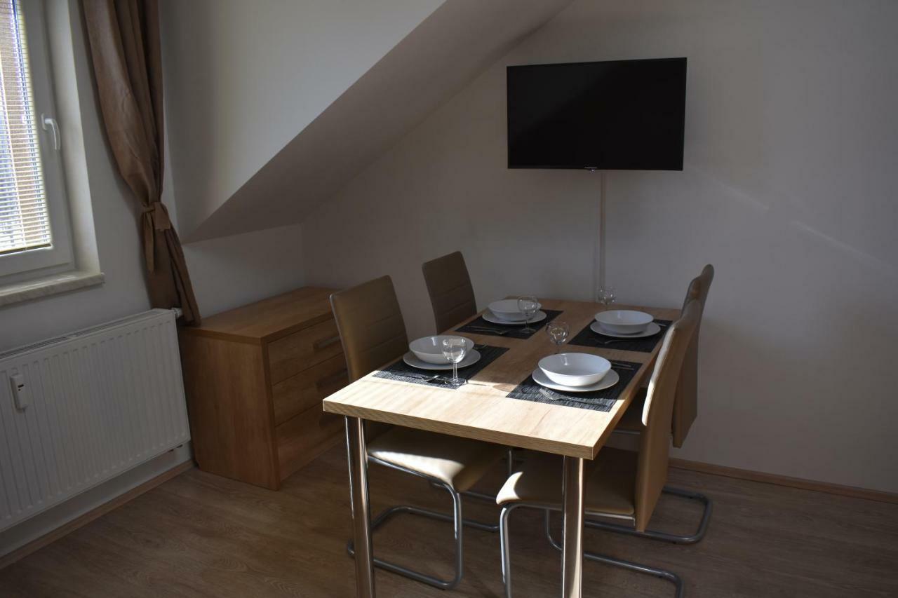 Apartma Fara Loucna nad Desnou Luaran gambar